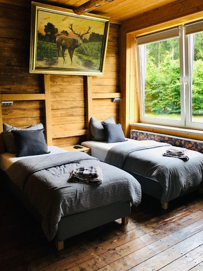 Ruhige Ferienwohnung Direkt Am Rennsteig Нойгаус-ам-Реннвеґ Екстер'єр фото
